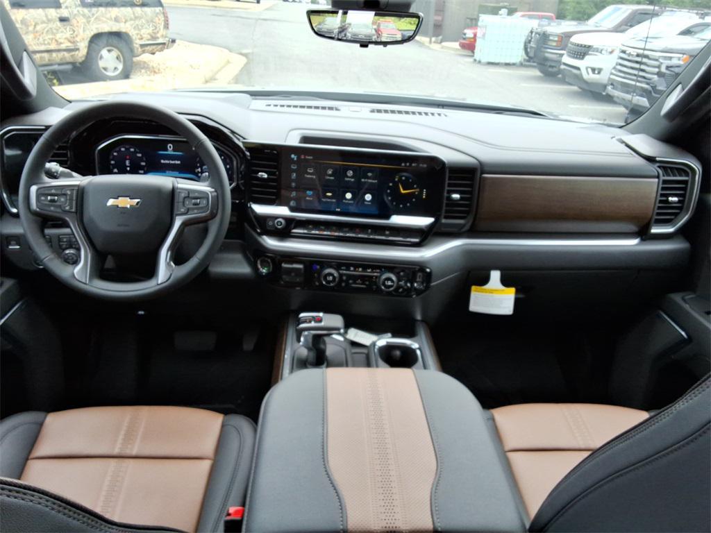 new 2025 Chevrolet Silverado 1500 car, priced at $72,604