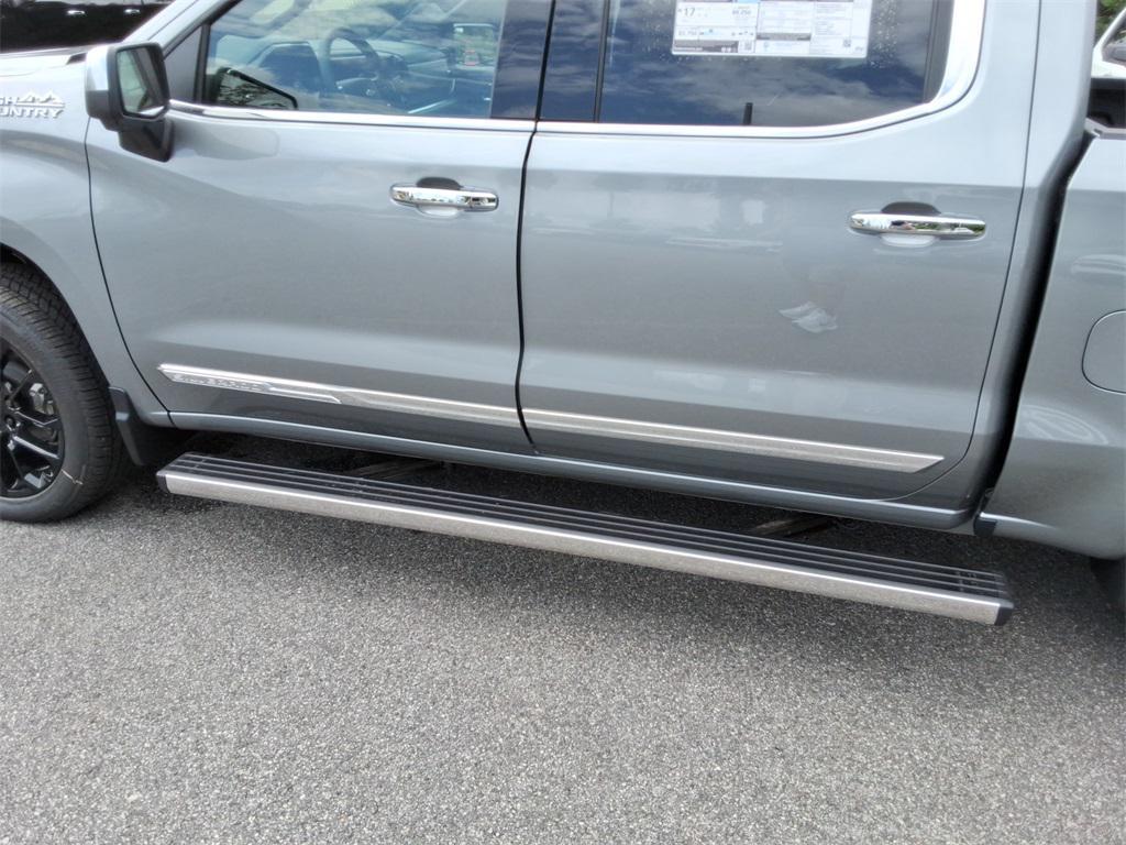 new 2025 Chevrolet Silverado 1500 car, priced at $72,604