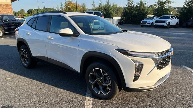 new 2025 Chevrolet Trax car, priced at $22,985