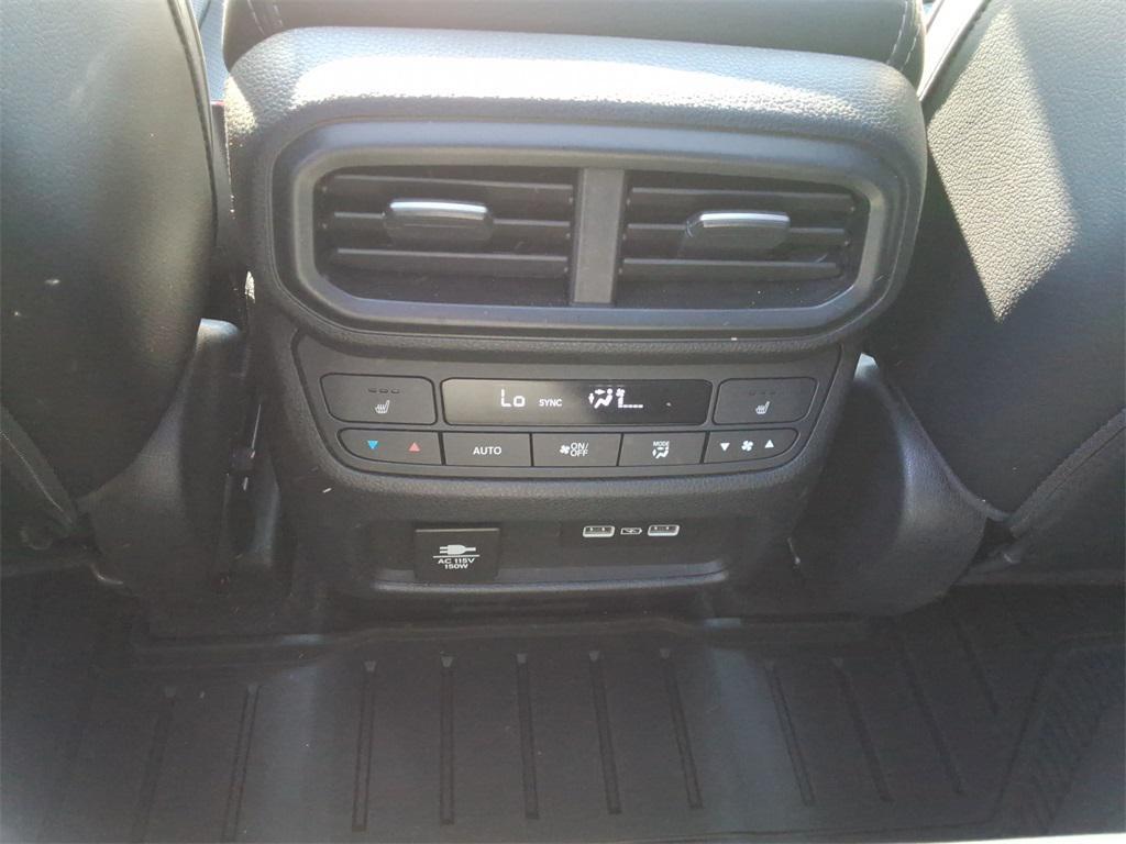 used 2023 Honda Pilot car, priced at $43,588
