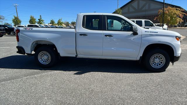 new 2025 Chevrolet Silverado 1500 car, priced at $42,272