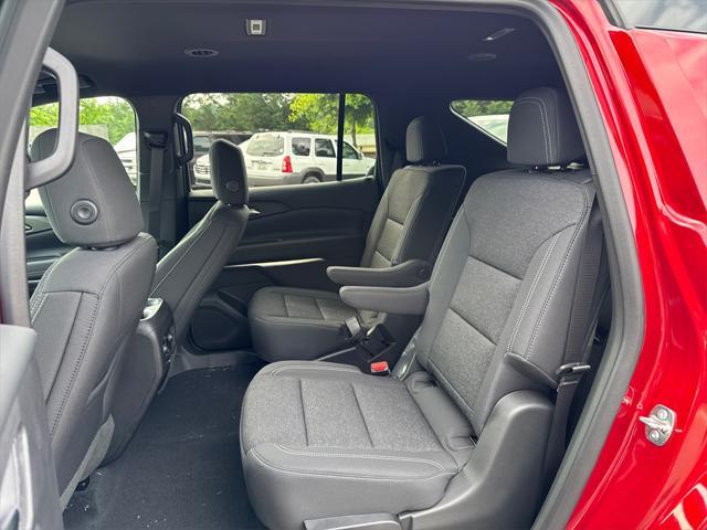 new 2025 Chevrolet Traverse car, priced at $41,854