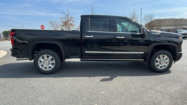 new 2025 Chevrolet Silverado 3500 car, priced at $84,356