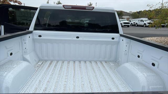 new 2025 Chevrolet Silverado 1500 car, priced at $43,198