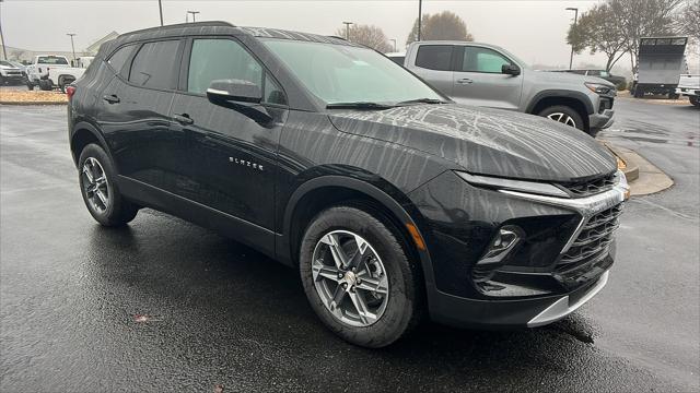 new 2025 Chevrolet Blazer car, priced at $36,819