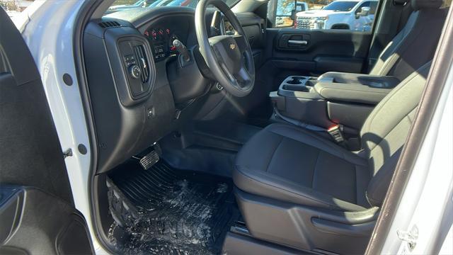 new 2025 Chevrolet Silverado 2500 car, priced at $57,066