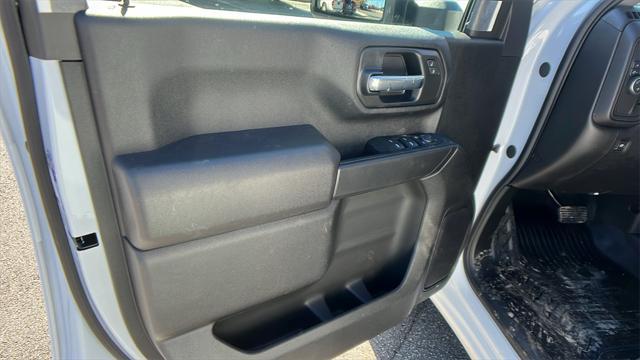 new 2025 Chevrolet Silverado 2500 car, priced at $57,066
