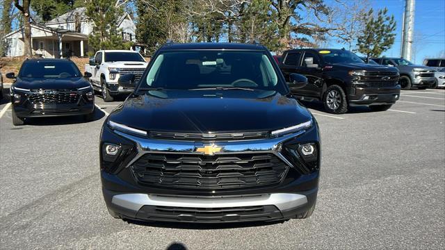 new 2025 Chevrolet TrailBlazer car, priced at $27,990