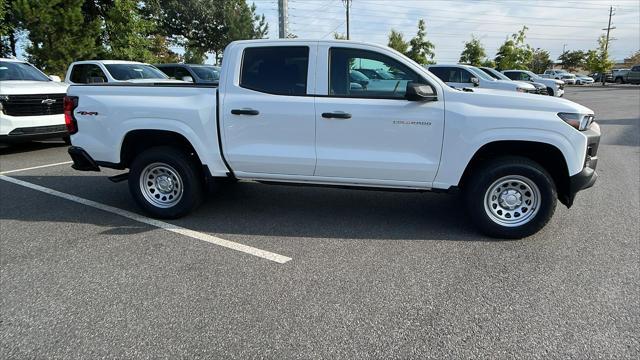 new 2024 Chevrolet Colorado car, priced at $33,621