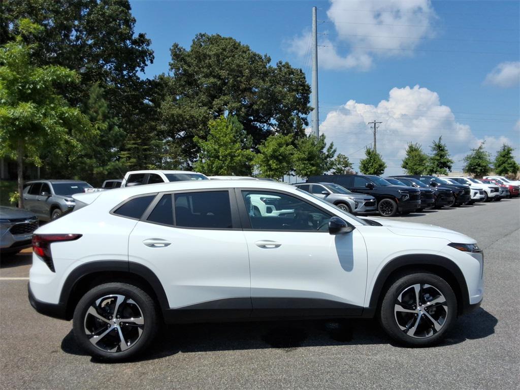 new 2025 Chevrolet Trax car, priced at $24,055