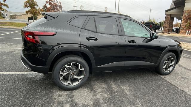 new 2025 Chevrolet Trax car, priced at $22,985