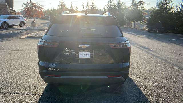 new 2025 Chevrolet Equinox car, priced at $30,330