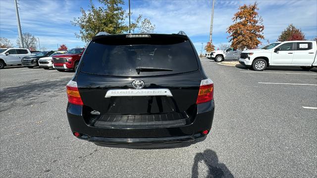 used 2010 Toyota Highlander car, priced at $11,549