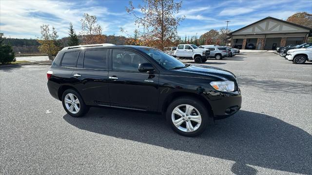 used 2010 Toyota Highlander car, priced at $10,377