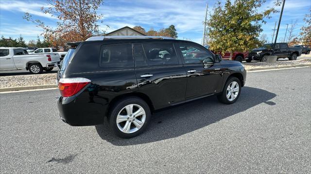 used 2010 Toyota Highlander car, priced at $10,377