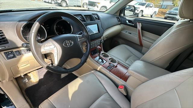 used 2010 Toyota Highlander car, priced at $11,549