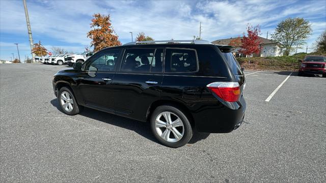 used 2010 Toyota Highlander car, priced at $10,377