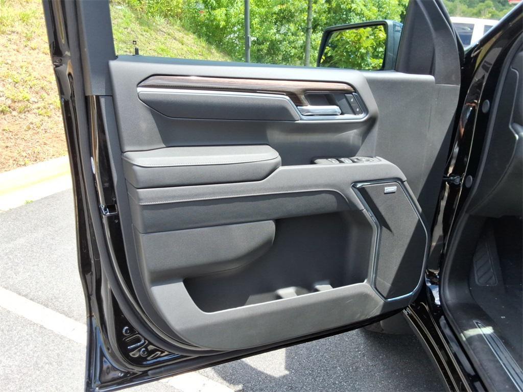 new 2025 Chevrolet Silverado 1500 car, priced at $57,059