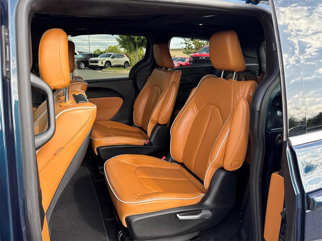 used 2022 Chrysler Pacifica car, priced at $26,483
