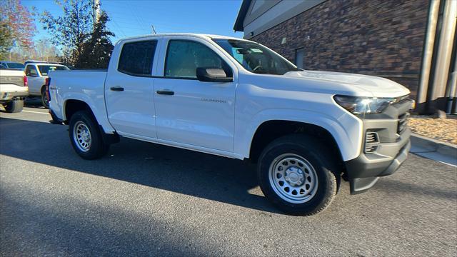 new 2024 Chevrolet Colorado car, priced at $33,922