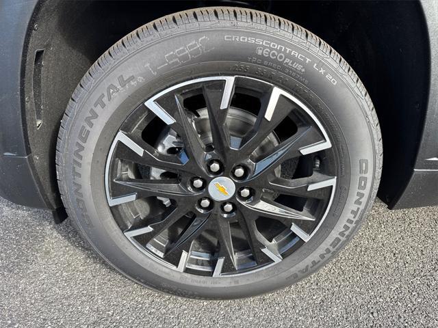 new 2025 Chevrolet Traverse car, priced at $43,246