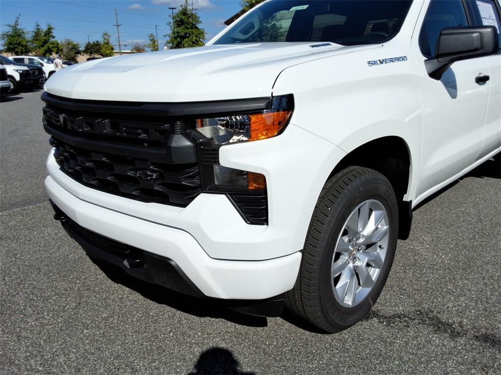 new 2026 Chevrolet Silverado 1500 car, priced at $45,019