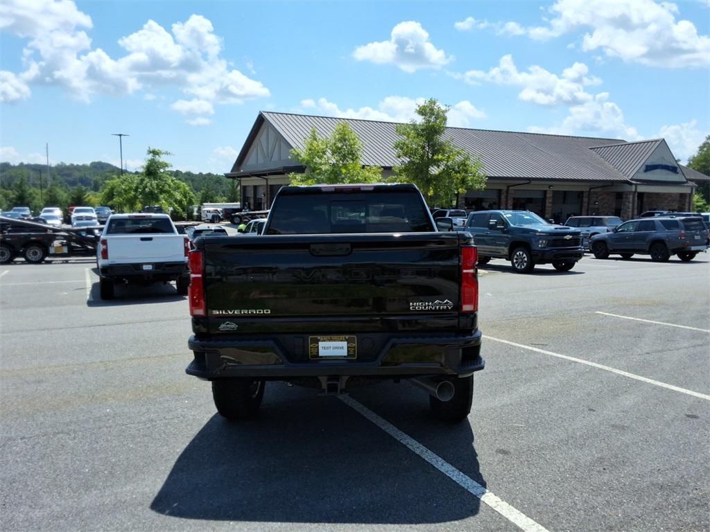 new 2025 Chevrolet Silverado 3500 car, priced at $84,056
