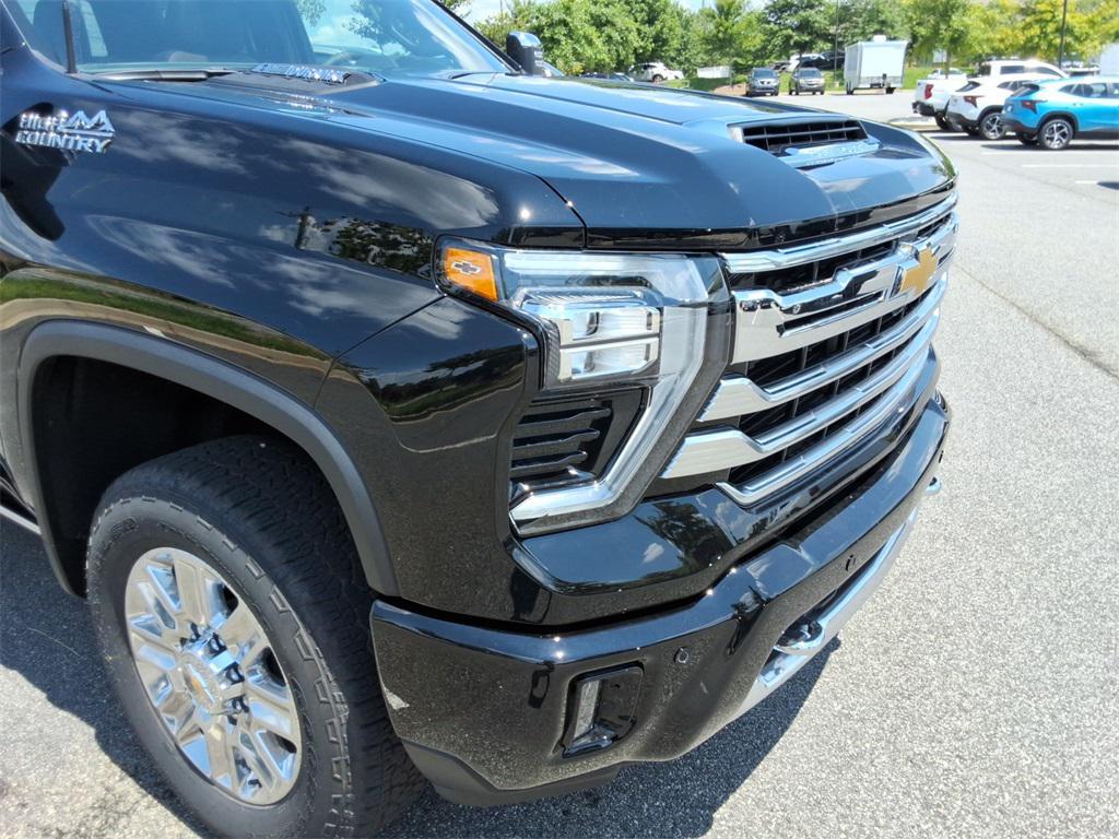 new 2025 Chevrolet Silverado 3500 car, priced at $84,056