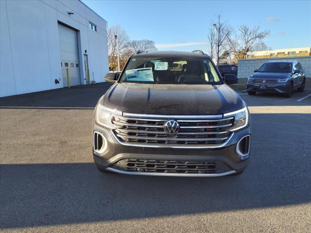 new 2025 Volkswagen Atlas car, priced at $44,821