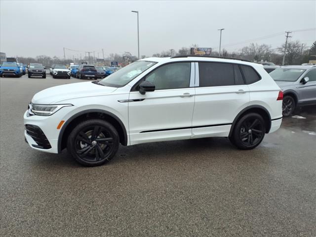 new 2024 Volkswagen Tiguan car, priced at $34,212