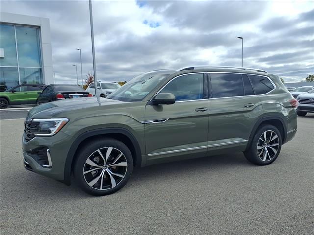 new 2026 Volkswagen Atlas car, priced at $53,414