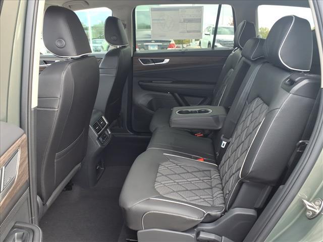 new 2026 Volkswagen Atlas car, priced at $53,414