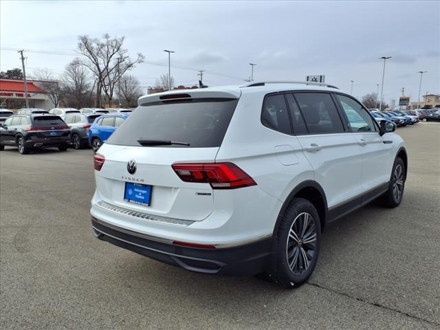 new 2024 Volkswagen Tiguan car, priced at $31,114