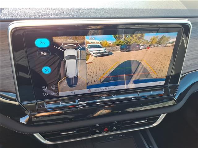 new 2026 Volkswagen Atlas car, priced at $53,414