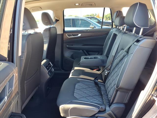 new 2026 Volkswagen Atlas car, priced at $53,414