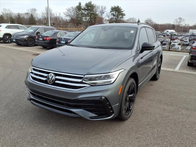 new 2024 Volkswagen Tiguan car, priced at $38,451