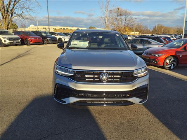 new 2024 Volkswagen Tiguan car, priced at $33,912