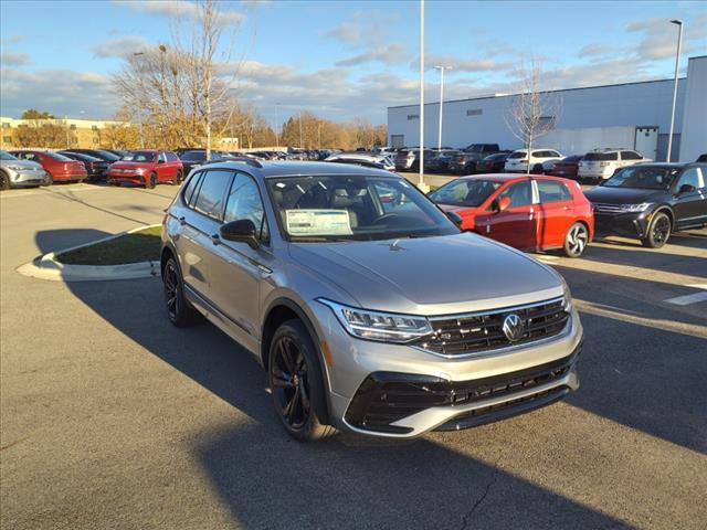 new 2024 Volkswagen Tiguan car, priced at $33,912