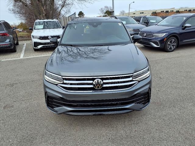 new 2024 Volkswagen Tiguan car, priced at $38,451