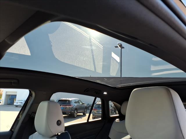 new 2025 Volkswagen ID.4 car, priced at $50,908