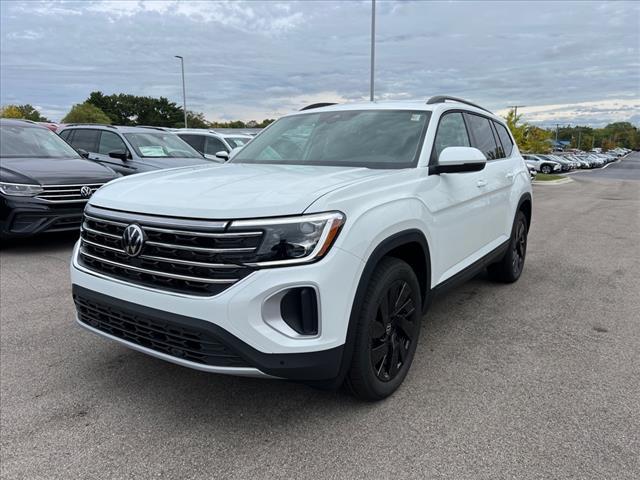 new 2024 Volkswagen Atlas car, priced at $41,614