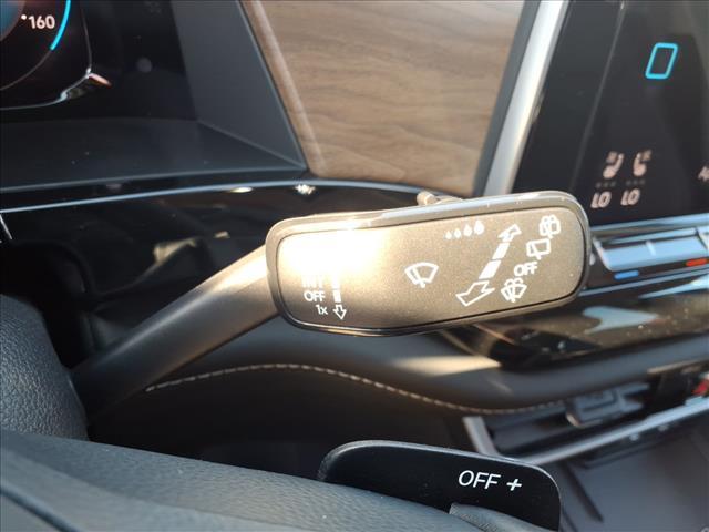 used 2026 Volkswagen Atlas car, priced at $43,506