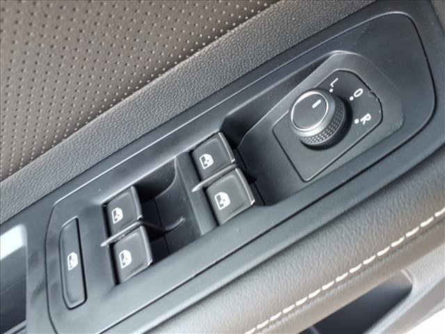 used 2026 Volkswagen Atlas car, priced at $43,506