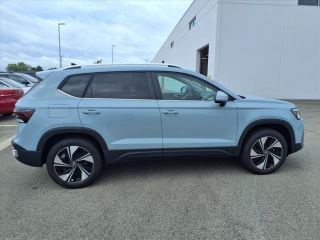 new 2025 Volkswagen Taos car, priced at $33,376