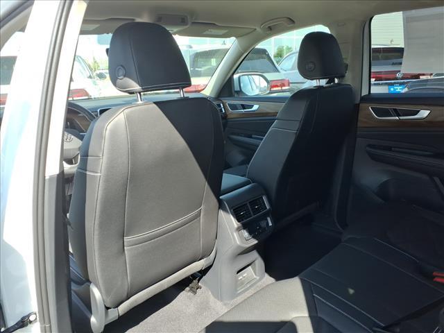 used 2026 Volkswagen Atlas car, priced at $40,994