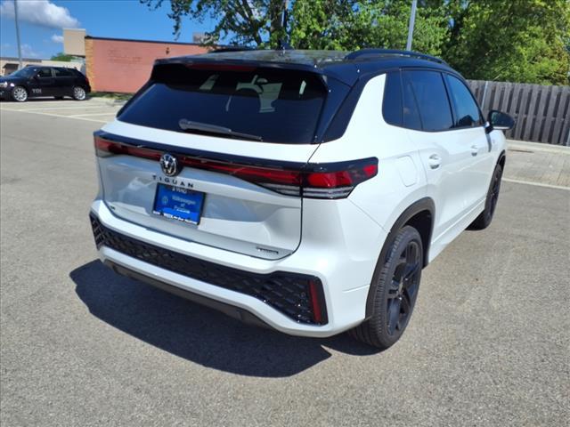 new 2025 Volkswagen Tiguan car, priced at $39,931