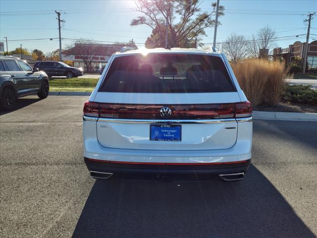 new 2025 Volkswagen Atlas car, priced at $47,121