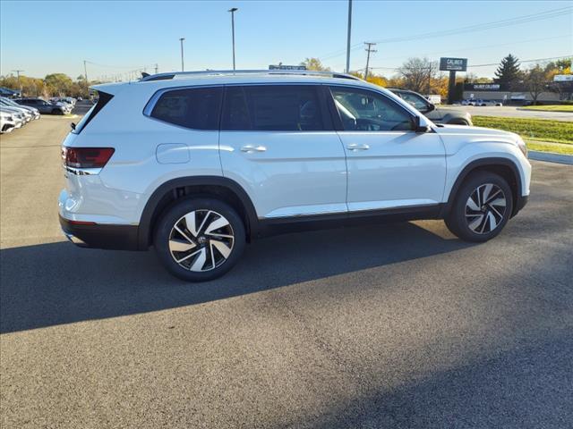 new 2025 Volkswagen Atlas car, priced at $47,121