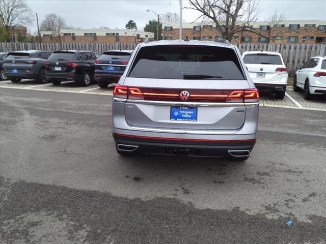 new 2024 Volkswagen Atlas car, priced at $40,921