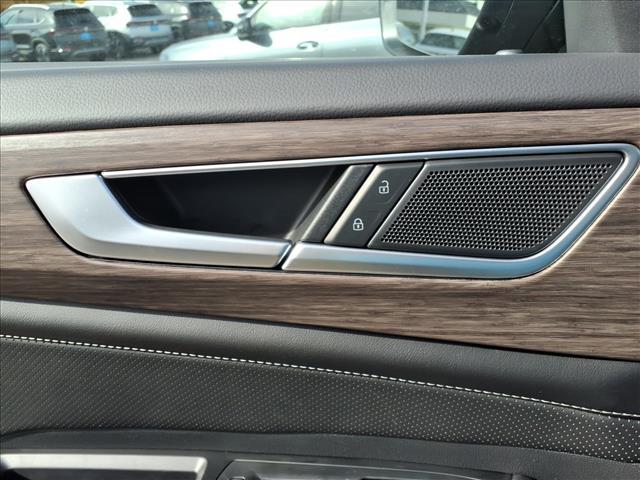 new 2026 Volkswagen Atlas car, priced at $49,214